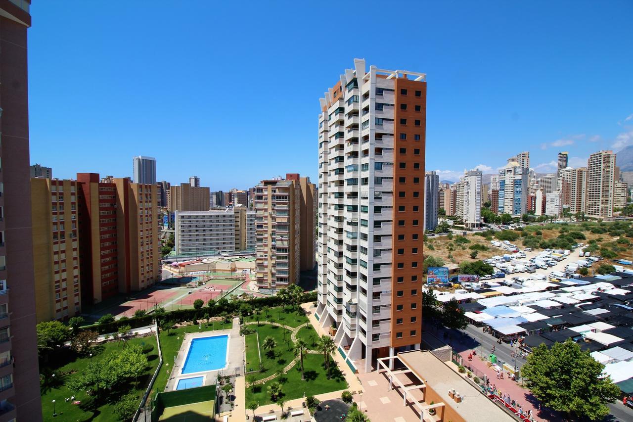 ベニドルムTorre Estoril 13-Bアパートメント エクステリア 写真